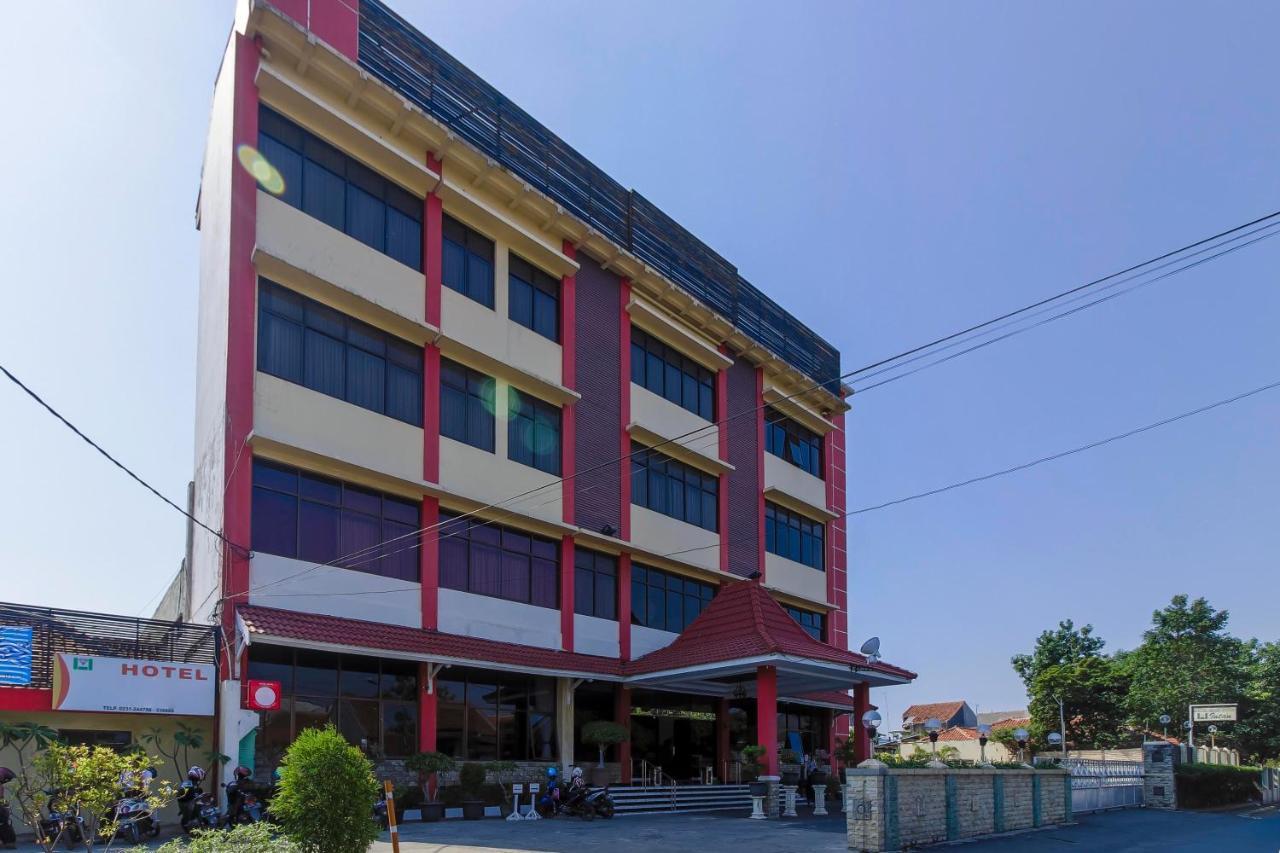 Reddoorz Plus Near Grage City Mall Cirebon Exterior foto